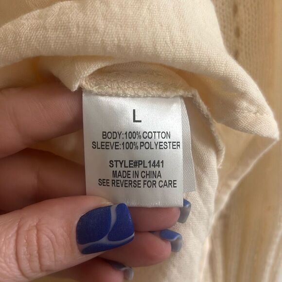 PINK LILY KEEP SHINING CREAM CROCHET SLEEVE GAUZE SZ LARGE SHACKET - Picture 6 of 7